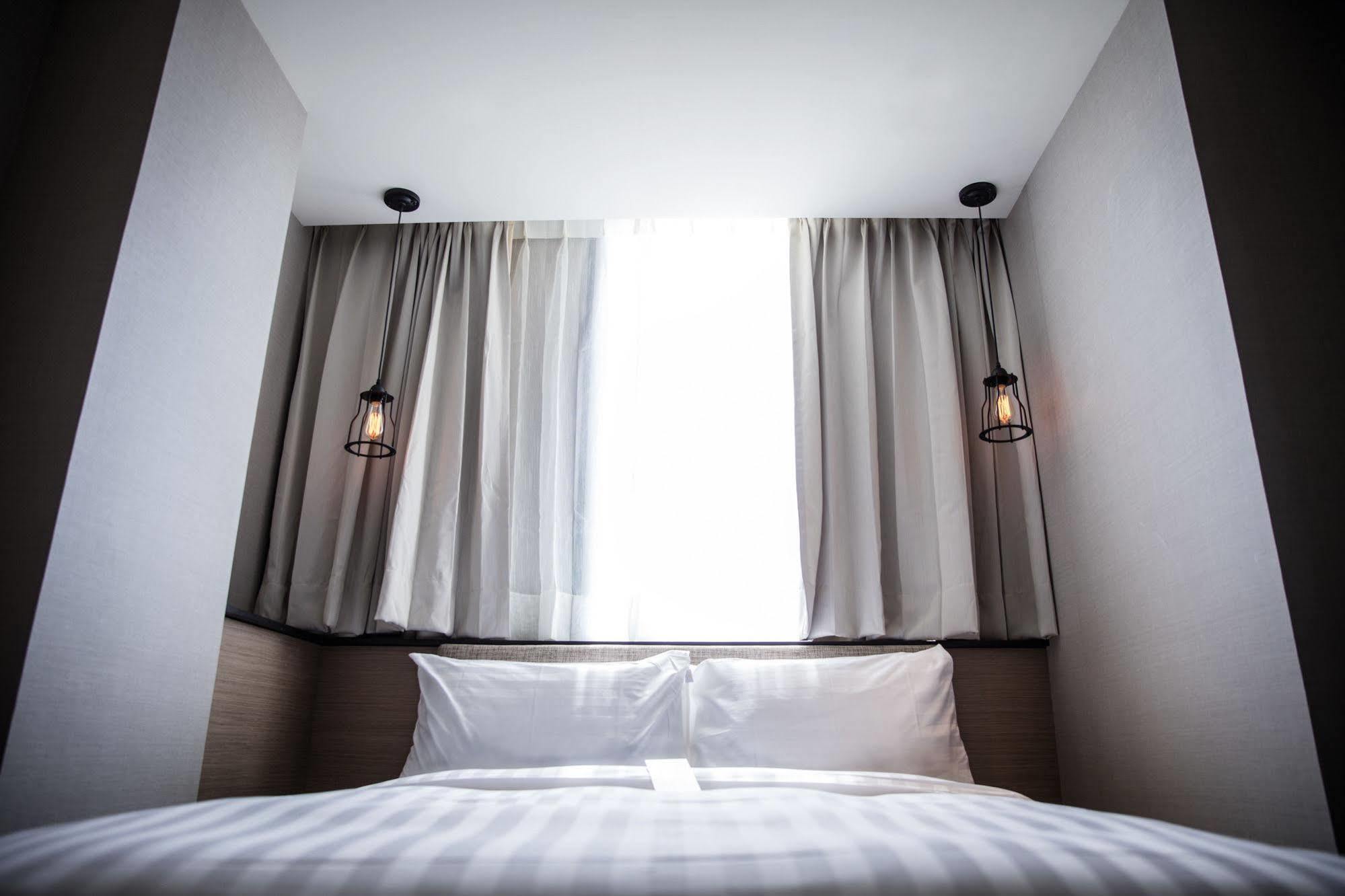 Changyu Hotel Tainan Bagian luar foto