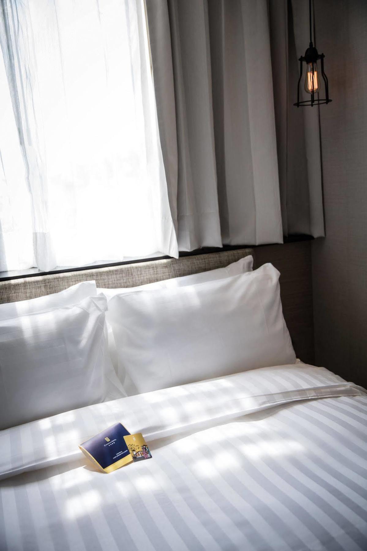 Changyu Hotel Tainan Bagian luar foto